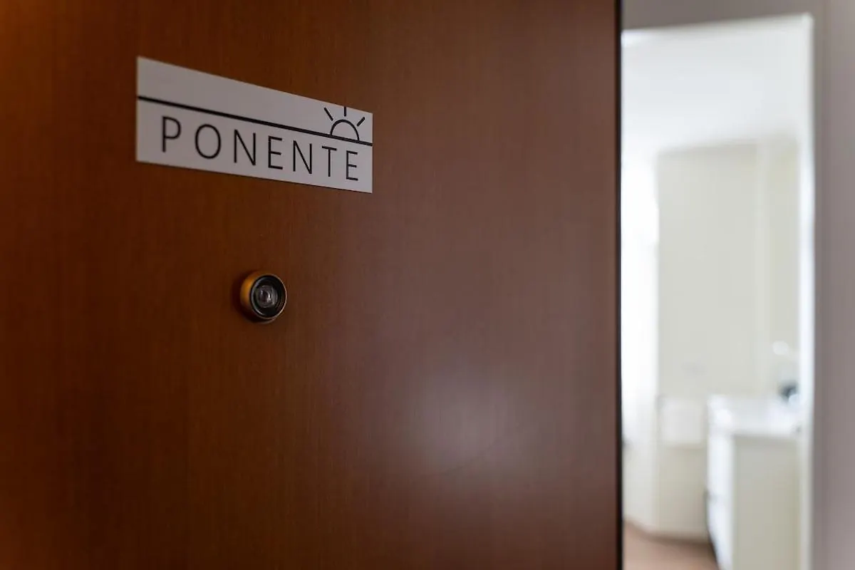 Ponente - Balcony, Free Parking,Close To Como Apartment