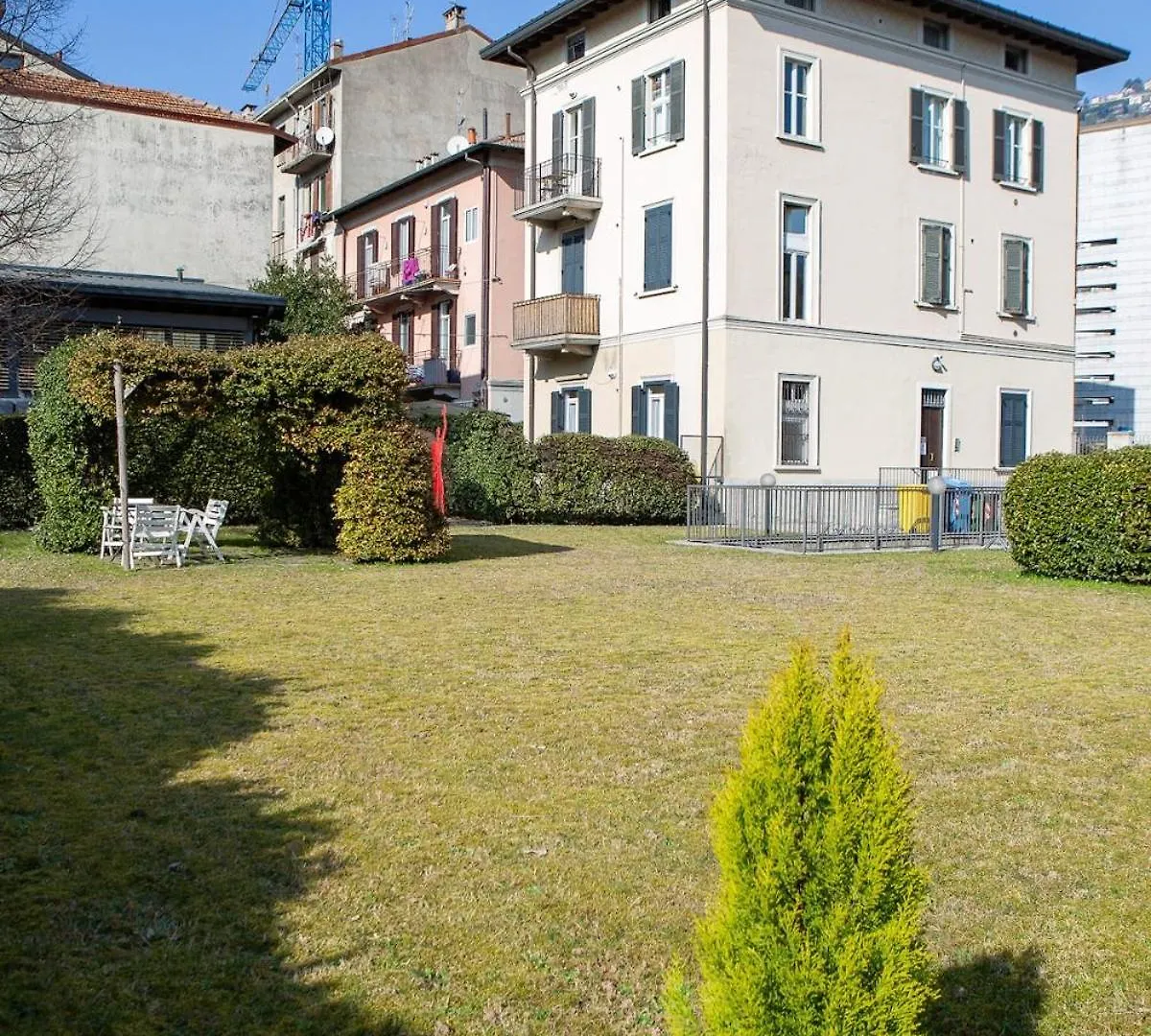 Ponente - Balcony, Free Parking,Close To Como