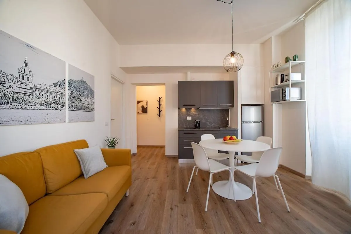Ponente - Balcony, Free Parking,Close To Como location